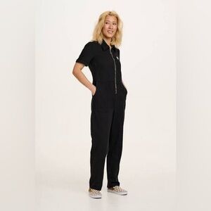 Lucy & Yak Rex Black Zip-Up jumpsuit size UK 16/US 12
